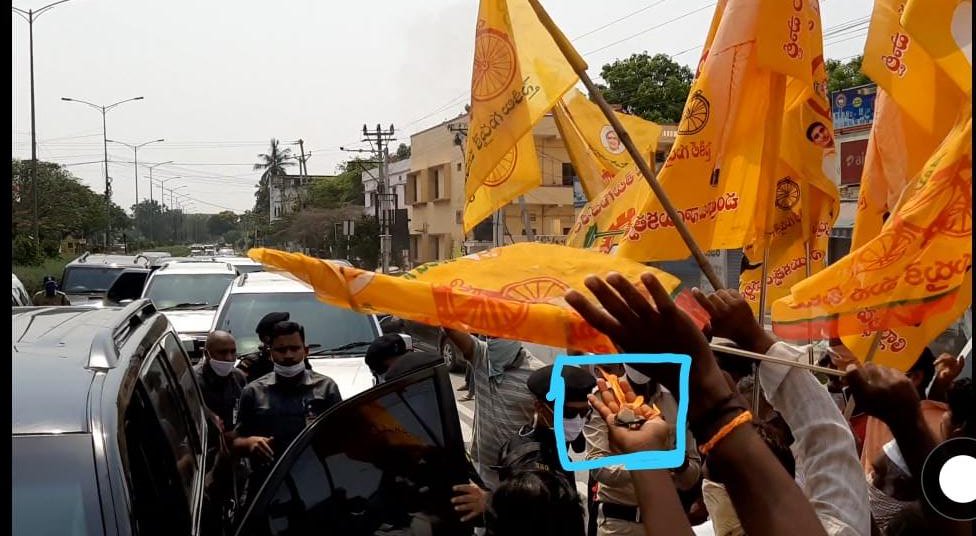 chendusai393's tweet photo. మా నాయకుడు @ncbn గారు ప్రజాపక్ష నాయకుడు అని గర్వంగా చెప్పుకునేందుకు ఇదే నిదర్శనం❤️
#WelcomeCBN🤘 https://t.co/2wHPJgkcw8