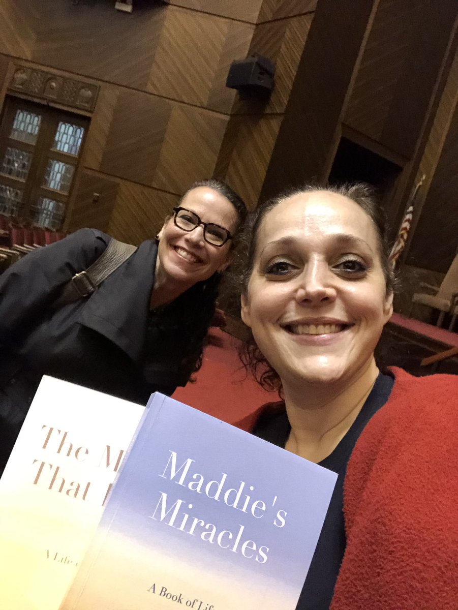 MiraclesLights's tweet photo. “Typically, if a book has one passage, one idea with the power to change a person’s life, that alone justifies reading it, rereading it, and finding room for it on one’s shelves.”
https://t.co/0ZnBprONP0
#MiraclesThatFollow #ShineMaddiesLight
@ReeseW @oprahsbookclub https://t.co/go9FrKYzQ0