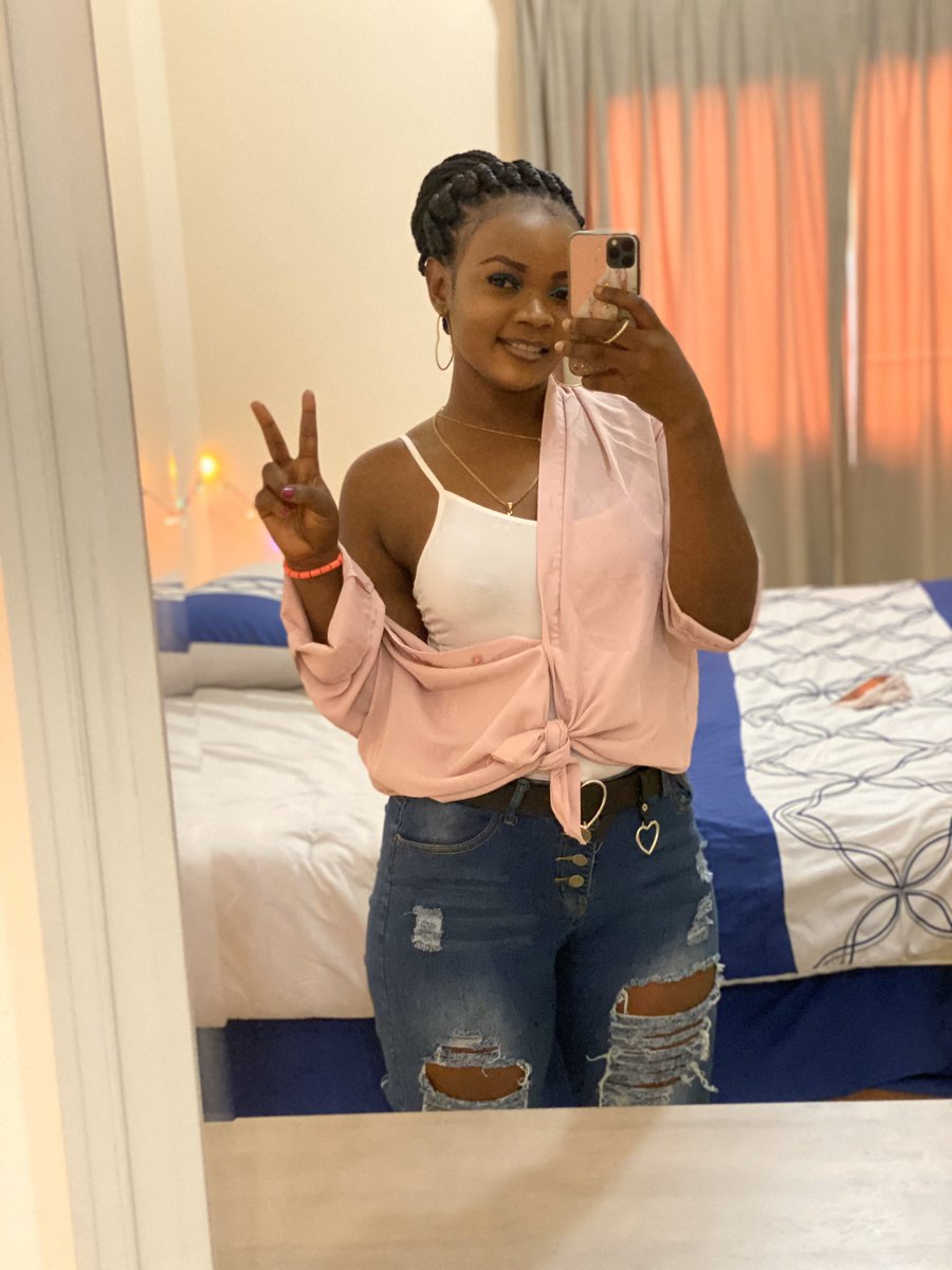 FaithHenshaw2's tweet photo. My ex be like you will never find someone like me . Yo my nigga if I find someone like you am so screwed like am fucked 🤷‍♀️. Why would i leave you to find someone like you? 🤷‍♀️🤷‍♀️🤷‍♀️ #proudlyeriggma #rawbish #eribae https://t.co/pz9fsbDQ4Q
