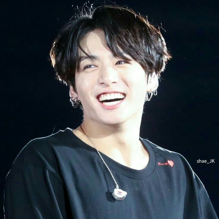 jungkook's bunny smile except as you scroll through the thread he gets older