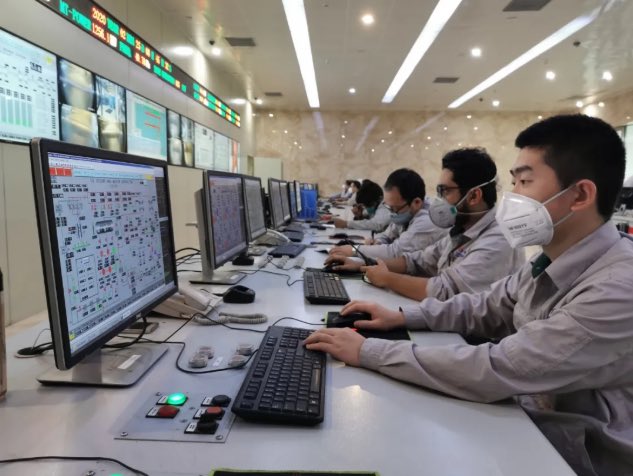 CathayPak's tweet photo. Despite the impact of COVID-19 pandemic,the Port Qasim power plant under CPEC has guaranteed a safe production and has cumulatively generated more than 20 billion kWh of electricity since the first unit in Nov.2017, meeting power demands of 4 million households in Pakistan. https://t.co/Rlv9NbIGFq