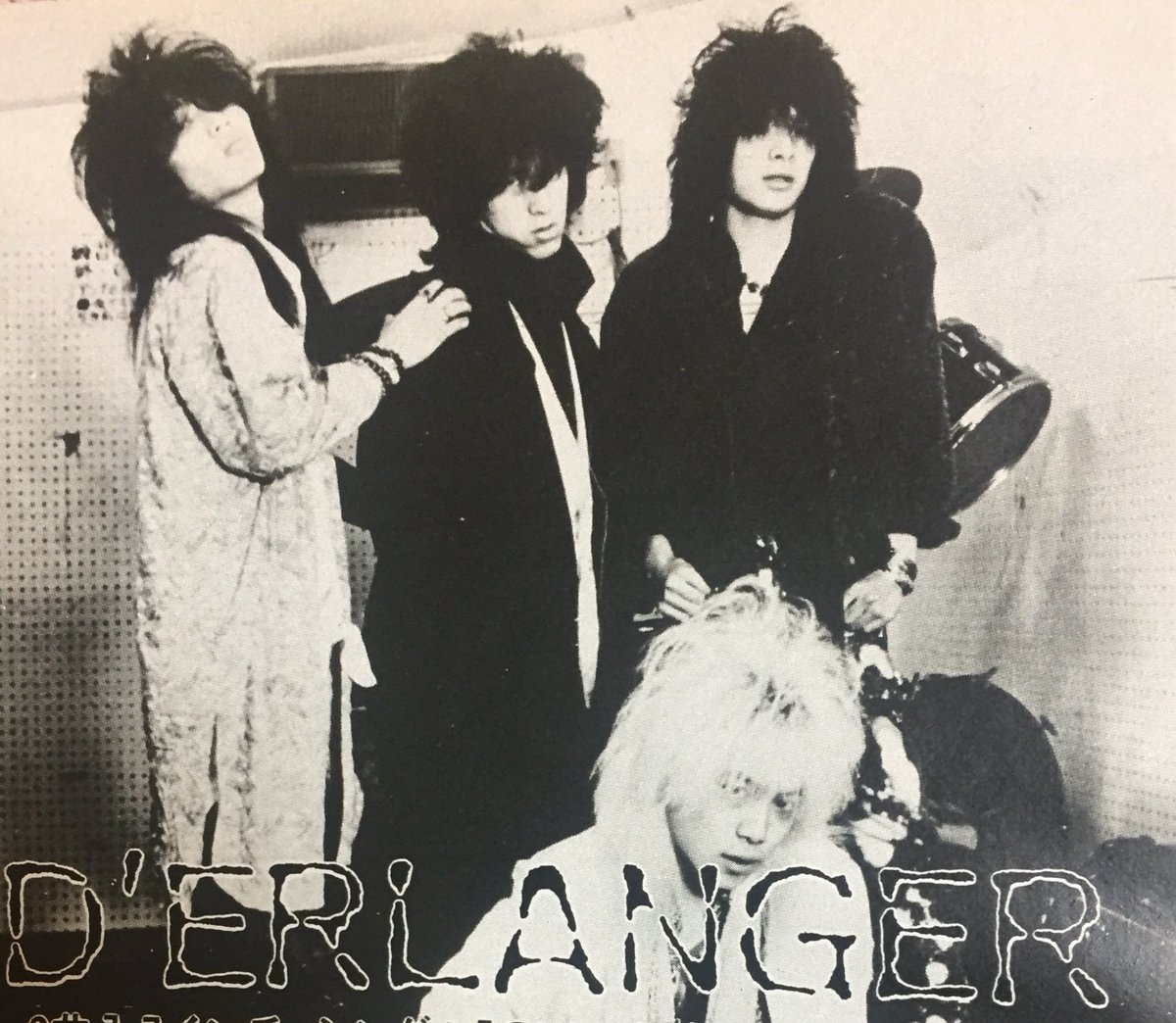 Pbs Twimg Com Media Ey3jsikumaea6yt Jpg