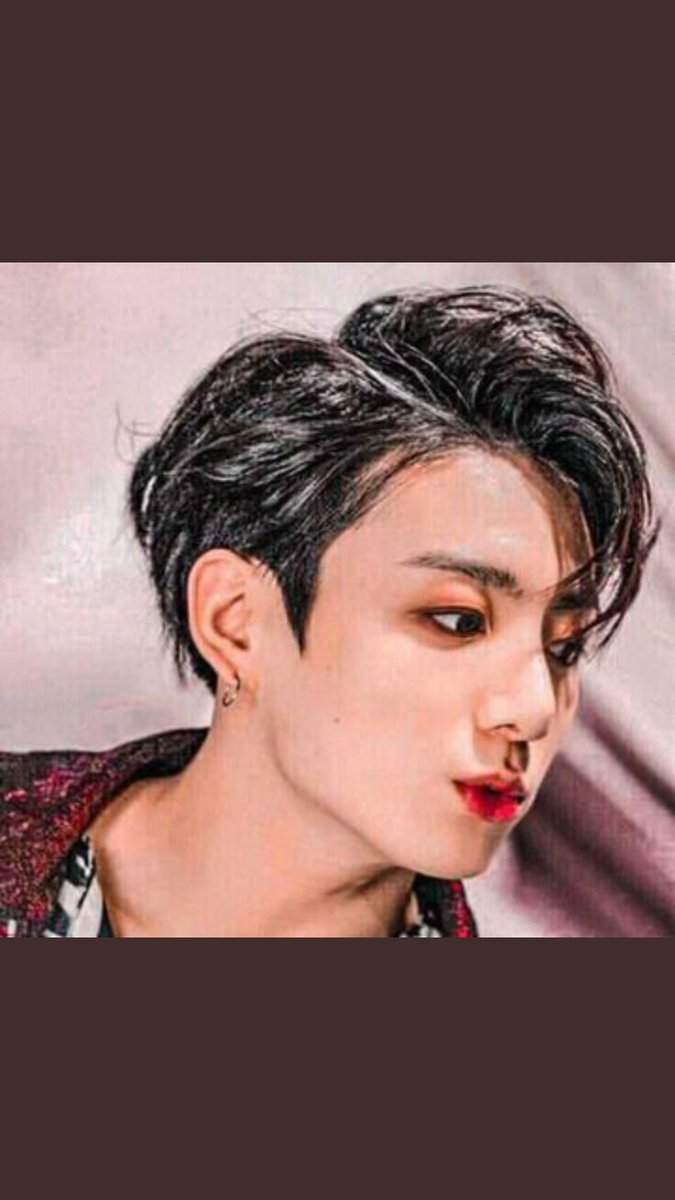 Mariam02447216's tweet photo. #Welovejungkook😢💔 https://t.co/9xmZZsDnBh