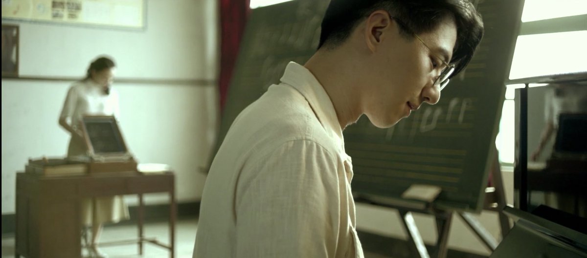 Muwhann12's tweet photo. #GetToKnowMPin30Days
D6-ผลงานที่ชอบ : แม้ว่าจะติดตามคุณพี่จาก #ยอดนักสืบแห่งราชวงศ์หมิง แต่ผลงานที่เราชอบที่สุดคือ #DetentionTheMovie (2019) ปกติชอบHorror filmอยู่แล้ว และชอบsettingของเรื่องม๊าก ส่วนพี่พอลกร๊าวใจอย่างสาหัส
#ฟู่เมิ่งป๋อ #fumengpaul
#fumengpo #傅孟柏 https://t.co/sF9BepgMP0