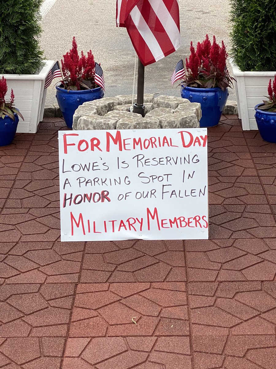 LowesHeather's tweet photo. Gone, but never forgotten!  In honor of our fallen Military that gave the ultimate sacrifice we have reserved a spot in your memory @Lowes today and always in our hearts! God Bless America! ❤️🤍💙🇺🇸🇺🇸🇺🇸🙏🏼🙏🏼🙏🏼 https://t.co/dTmqYELdg3