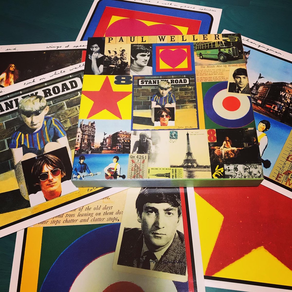 acisumoika's tweet photo. 当時店頭で一目惚れしたコンパクトなスタンリーロード。Go! Discs 850 070-7 #paulweller #brendanlynch #martinheyes #peterblake #simonhalfon #lawrencewatson #godiscs #stanleyroad #45rpm https://t.co/BONNMpALh0