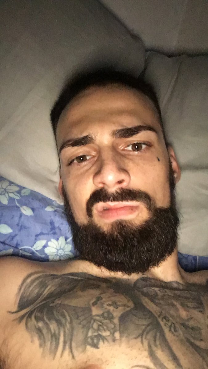 master_italy's tweet photo. #cashmaster https://t.co/umtgQ5b2ov     PAY MEEE 😡🤬 https://t.co/B0euul8Hnu