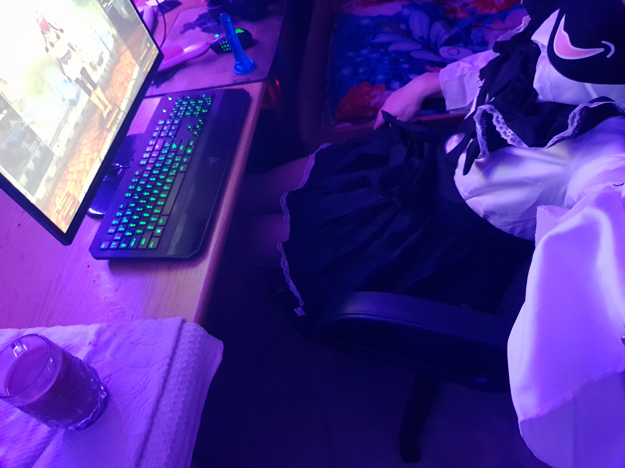 Everyday life of a gamer?
RT if you would like to have such a maid??

#femboy #gay #sissy #newhalf #trap