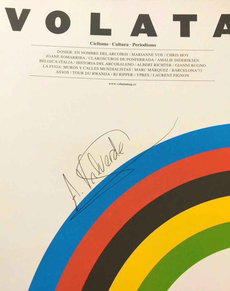 ccvolata's tweet photo. Cuando @alejanvalverde firmó sobre el arcoíris... 😍
#VOLATA16 https://t.co/dHvzif1OKT