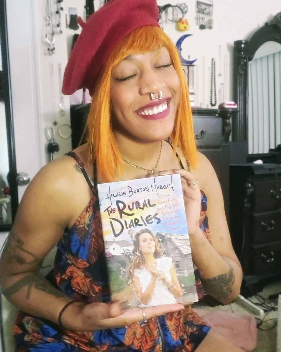 Serious_Jaz's tweet photo. I finally got, The Rural Diaries by @hilarieburton! My copy arrived a few days ago, but I looked a mess, which is something Hilarie chose to embrace about her life. #theruraldiaries #themischieffarm https://t.co/c2nQ1GLkvh