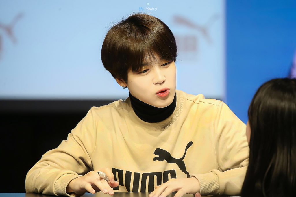 flipped_jimin's tweet photo. 「HQ💕」180408 푸마 팬싸 

#방탄소년단  #박지민 #지민 #JIMIN #박포포 👼🏻 @BTS_twt https://t.co/aEvQIQvUY2