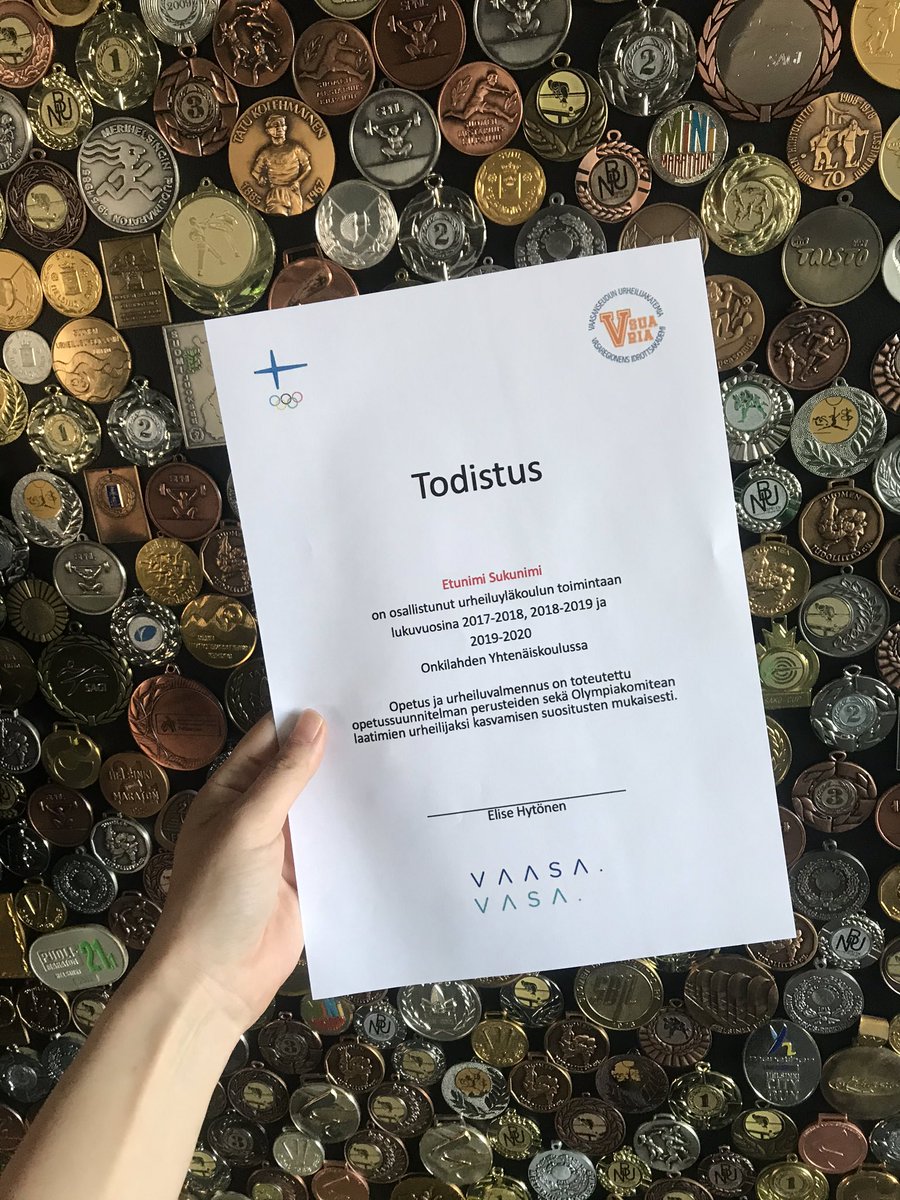 LauraTast's tweet photo. Ensimmäiset urheiluyläkoulukokeilun oppilaat päättävät peruskoulun tällä viikolla - upeaa! 🙌 650 nuorta saanut hyvät eväät urheilijan polulle. Kiinnostavaa myös nähdä, kuinka moni ohjautuu urheiluoppilaitoksiin. #kaksoisura #urheiluyläkoulut #kasvaurheilijaksi #urheiluakatemiat https://t.co/jeQ7tV3rhh