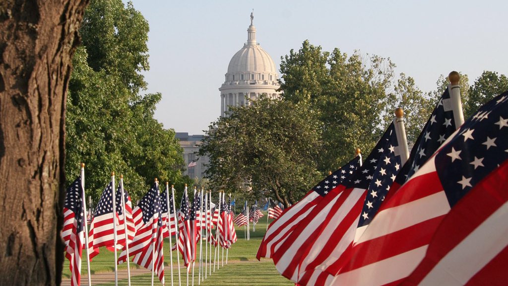 We will always remember and honor those who made the ultimate sacrifice for our country. 🇺🇸 

#MemorialDay
