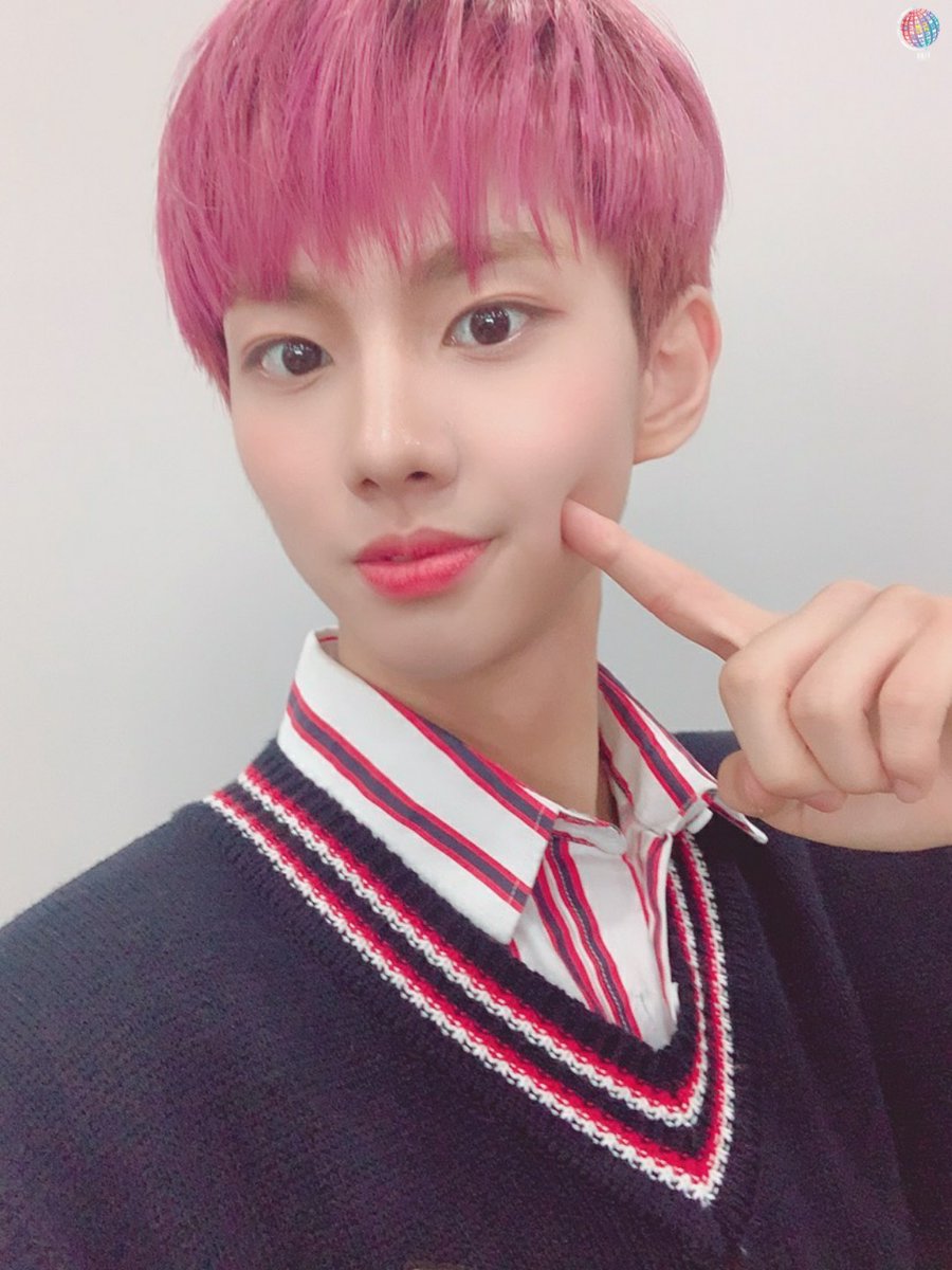 오늘 볼콕은 #윈 이다☝️

#MCND #WIN