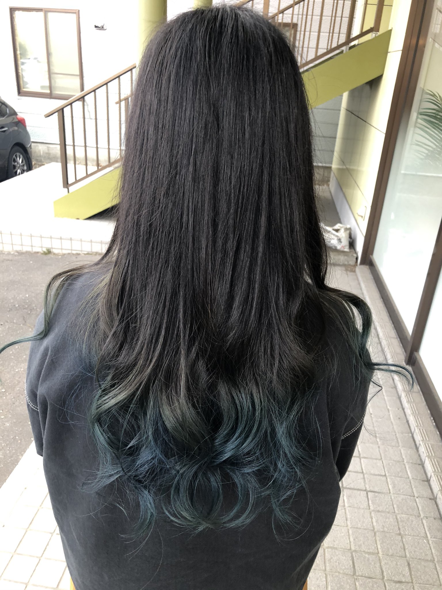 マスジュン アッシュグレーとブルーのグラデーションカラーです ヘアカラー ブリーチ グラデーションカラー 外国人風 カラー 釧路美容室 釧路 Soen Soen釧路店 T Co Uvzmgeiozf Twitter