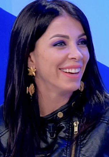 ilomiloac's tweet photo. La ship di cui non sapevamo di aver bisogno #uominiedonne https://t.co/IqfjjES17T