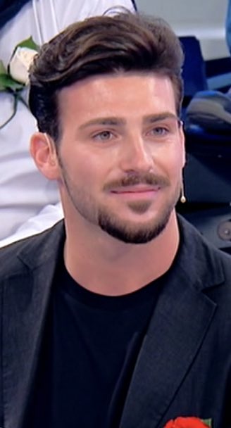 ilomiloac's tweet photo. La ship di cui non sapevamo di aver bisogno #uominiedonne https://t.co/IqfjjES17T