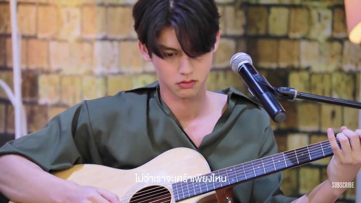 LightLright's tweet image. นายไบร์ทตอนนายเล่นเครื่องดนตรีนายมีเสน่ห์มากกก #Play2Gether
#bbrightcv