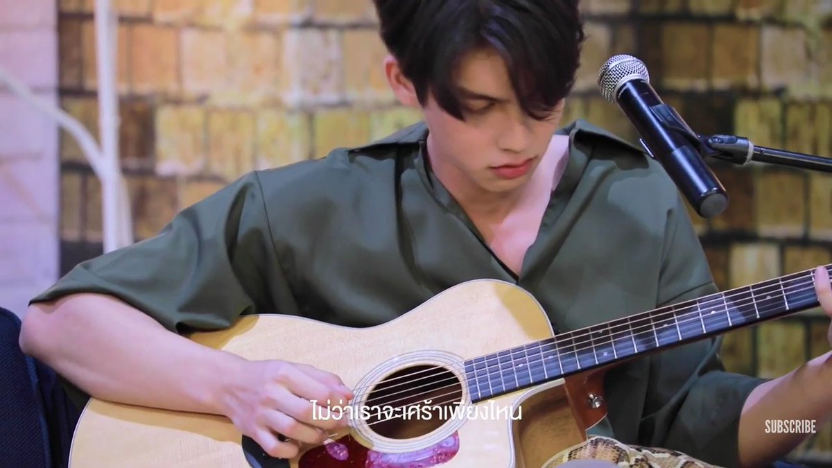 LightLright's tweet image. นายไบร์ทตอนนายเล่นเครื่องดนตรีนายมีเสน่ห์มากกก #Play2Gether
#bbrightcv