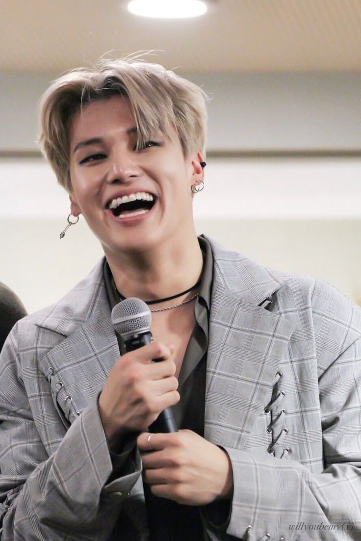 Wooyoung as your boyfriend, a thread  #우영  #WOOYOUNG  #ATEEZ  