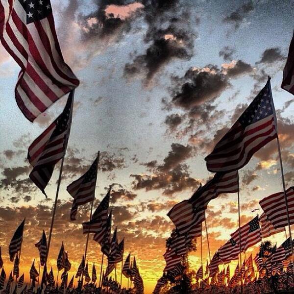 CloydRivers's tweet photo. Rise and shine. It's Memorial Day time. Merica. https://t.co/XzISKhgQE2