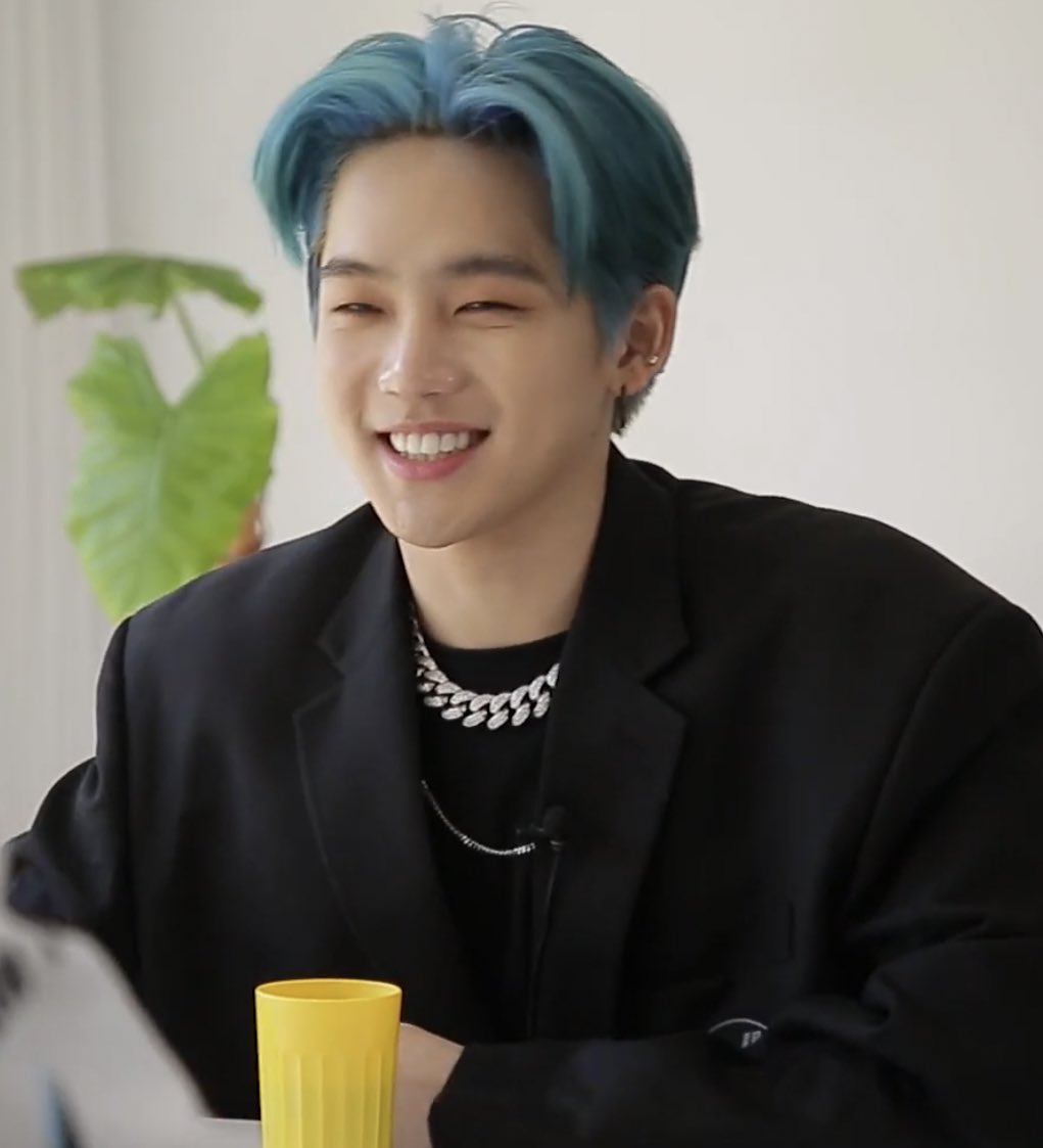 hyunsuk loops tweet media
