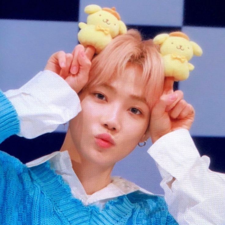 Because kevin and jacob said chanhee is the babiest in the group, here's a thread of chanhee being a baby