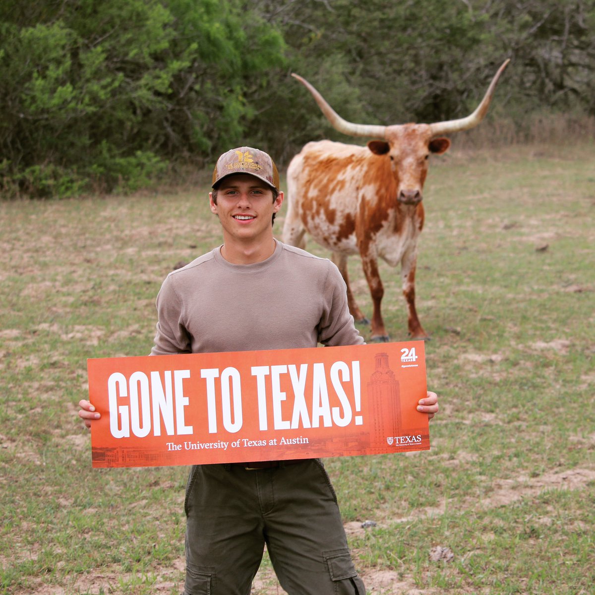 VilmaWolfe's tweet photo. My son, Daniel Tomas Wolfe, is a HS senior who will not experience a traditional graduation. His role model behavior, strong work ethic &amp; involvement helped him fulfill his dream &amp; will attend UT Austin McCombs Business School... just like his big sister Tatiana! @RobinMeade https://t.co/RByC4eAeJC