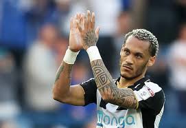Happy TOON Birthday too...

Former winger Yoan Gouffran 

We hope you have a TOONTASTIC Day 