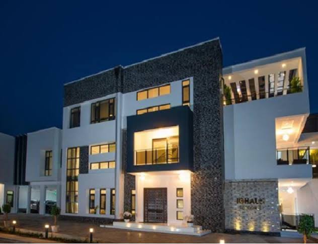 AfricaFactsZone's tweet image. Odion Ighalo's house in Lekki, Lagos State, Nigeria.