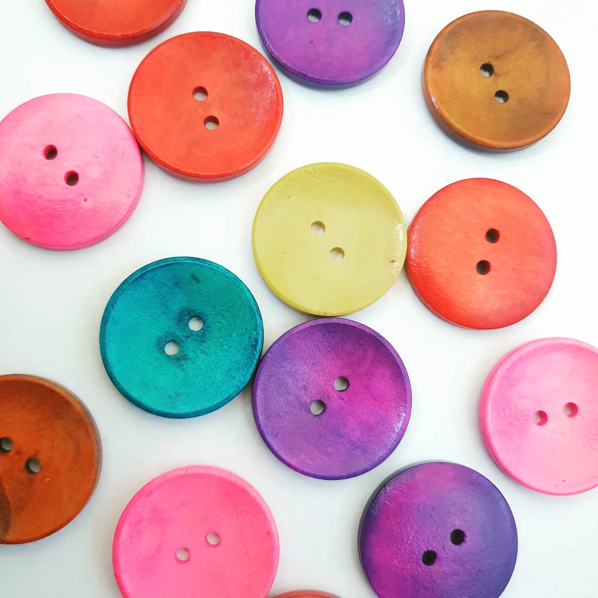Colourful 30mm Large Wooden #buttons #craft #embellishments