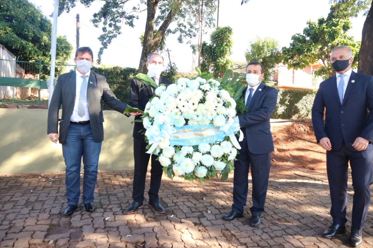 noticiasdel6's tweet photo. #Un25 Herrera Ahuad destacó la fortaleza que tuvieron "los héroes de la Revolución" de 1810 @herrerayflia @Arce_Carlos_ @LaloStelatto @JCesino @gobmisiones @muniposadas
https://t.co/qVLKGJedNw https://t.co/TJ8CpIbs9P