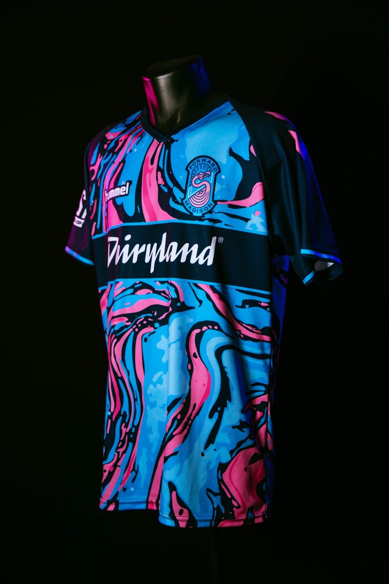 USLMemes's tweet photo. We have one Forward Madison Drip Kit to give away (Size XL). To enter to win please do the following.

Follow @USLmemes
Follow @ForwardMSNFC 
RT this tweet with #ForwardMadisonDripContest and what you like about this kit.

Winner will be picked randomly at Noon Friday. https://t.co/NlYWGnnTF3