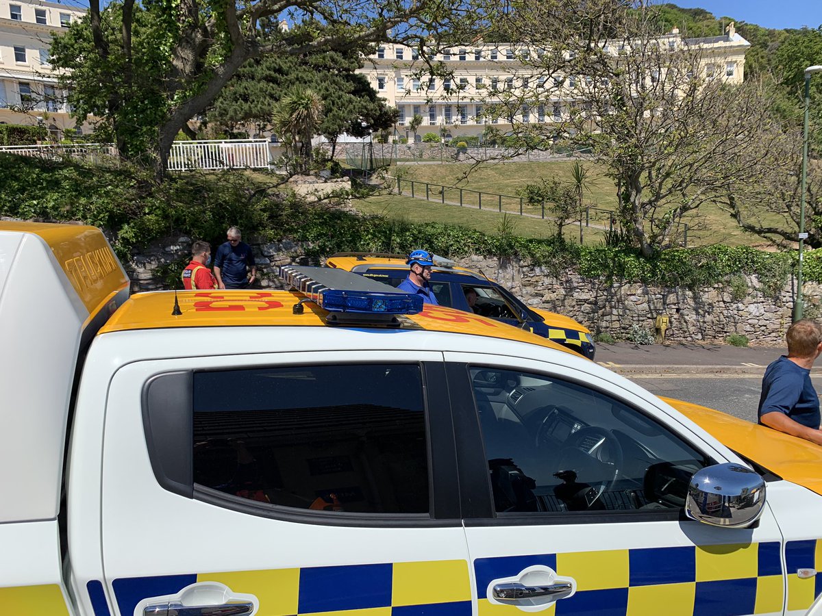 🚨42
Full team request from <a href="/HMCoastguard/">HM Coastguard</a> to Meadfoot Beach, Torquay.
A child had fallen from the walkway down to the beach, <a href="/swasFT/">South Western Ambulance Service</a> and <a href="/DevonAirAmb/">Devon Air Ambulance</a> on scene also. Child transferred by land ambulance to hospital.