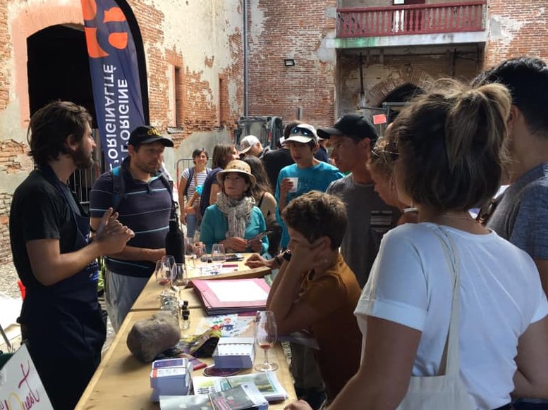 TiboVino ,  je propose d'animer vos soirées, cocktails, événements autour des vins. Prestations pros et particuliers, contactez moi en privé pour plus d'infos #vin #degustation #prestationsprivés #coursoenologie