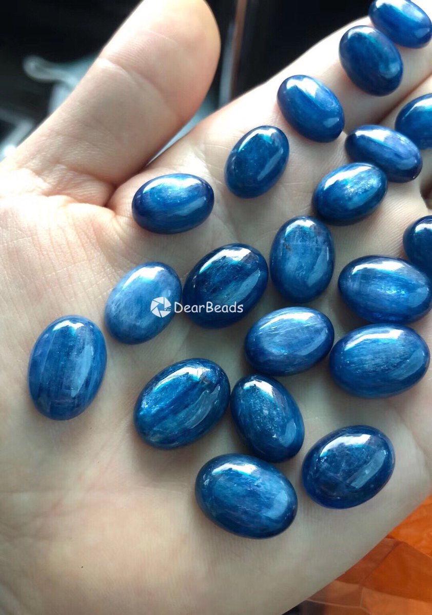 New arrival
Blue kyanite cabochon 
#kyanite #cabochon #cabochonsforsale #jewelrysupplies #jewelrysupplier #jewelrysupply #diyjewelry #diyjewelrymaking #makingjewelry #jewelrymaking #dearbeads #bluestone #kyanitejewelry #stone #stonejewelry #gemstonerings #gemstonering #stonering