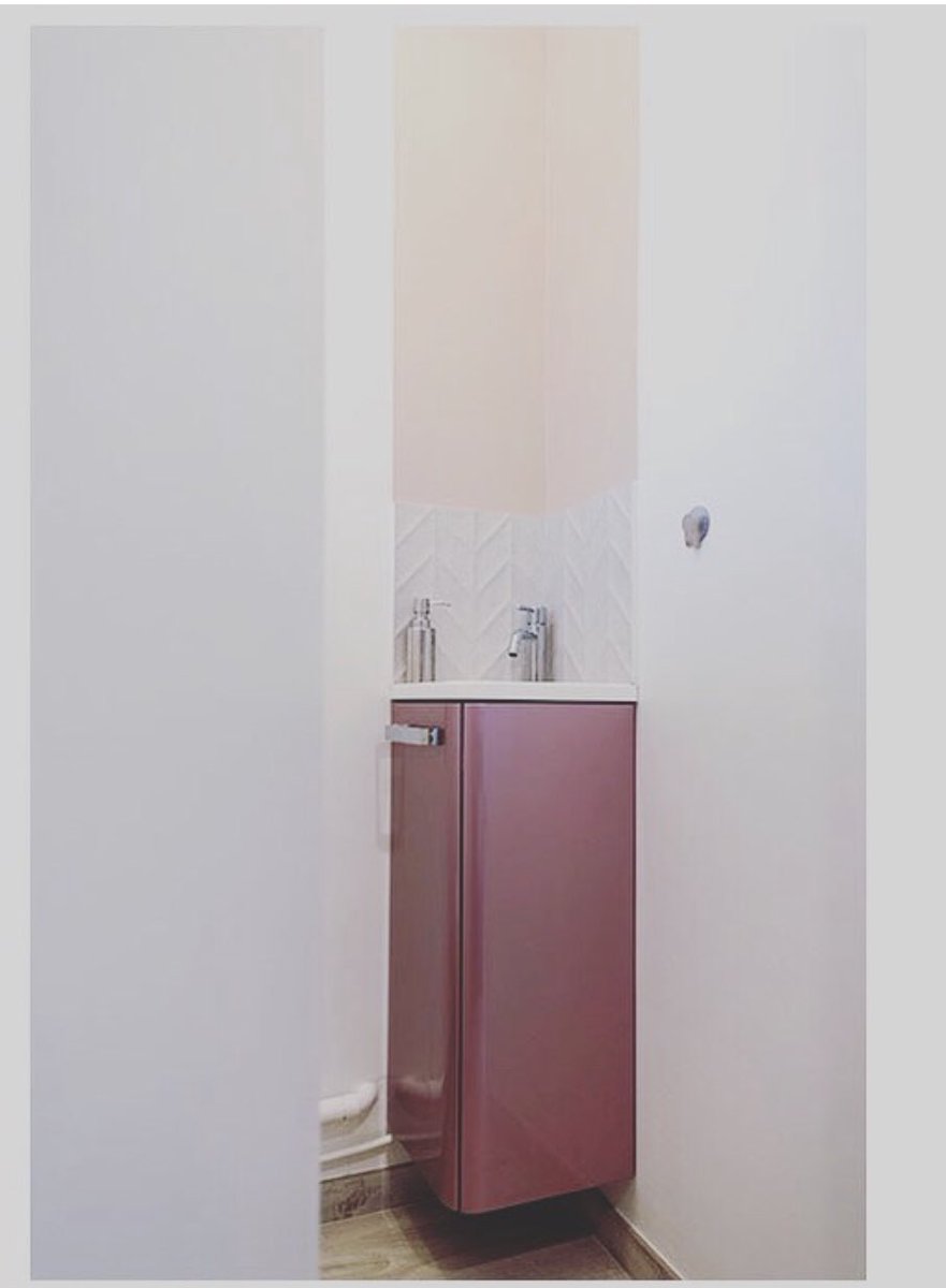 AtmospheresD's tweet photo. PEROY-LES -GOMBRIES |le petit coin !• photo : @sabine_serrad | #amenagement #deco #architectureinterieure #wc #ideedecoration #elledecoration #renovationmaison #agenceatmospheresdesign #patriciacoignard #audreypacaud #instadecor #homedesigns #interiordecor #porcelanosa https://t.co/cG1gIG6cur