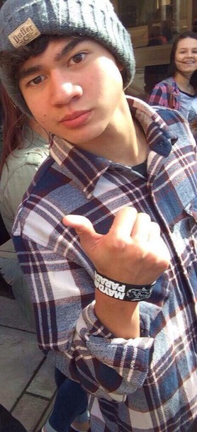 calum hood wearing colourful clothes; a thread