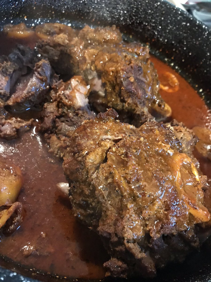 When Eid keeps on giving 😋 #LegOfLamb