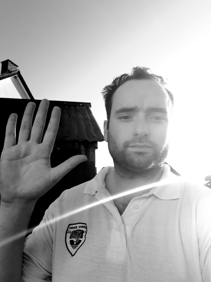 Given the season has ended, we have decided to do 'teammates' to keep you in touch with the team. Please follow our facebook page: m.facebook.com/story.php?stor…
Our captain Gerallt/Gerald starts it off!