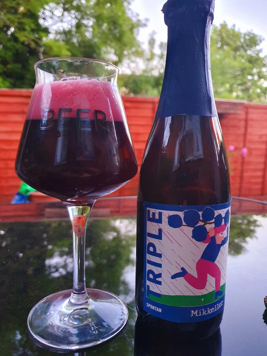 Beerwithfeather's tweet photo. Had to open the #TripleVersion of this beer #SpontanBlueberry it's funny I don't like blueberries but love them in #beer and love #raspberries but hate them in beer. #Weird https://t.co/6oFYTKfHto