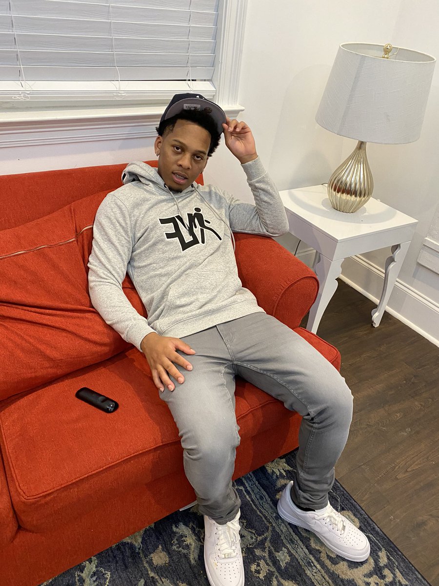 _J_banger's tweet image. 🛸🛸