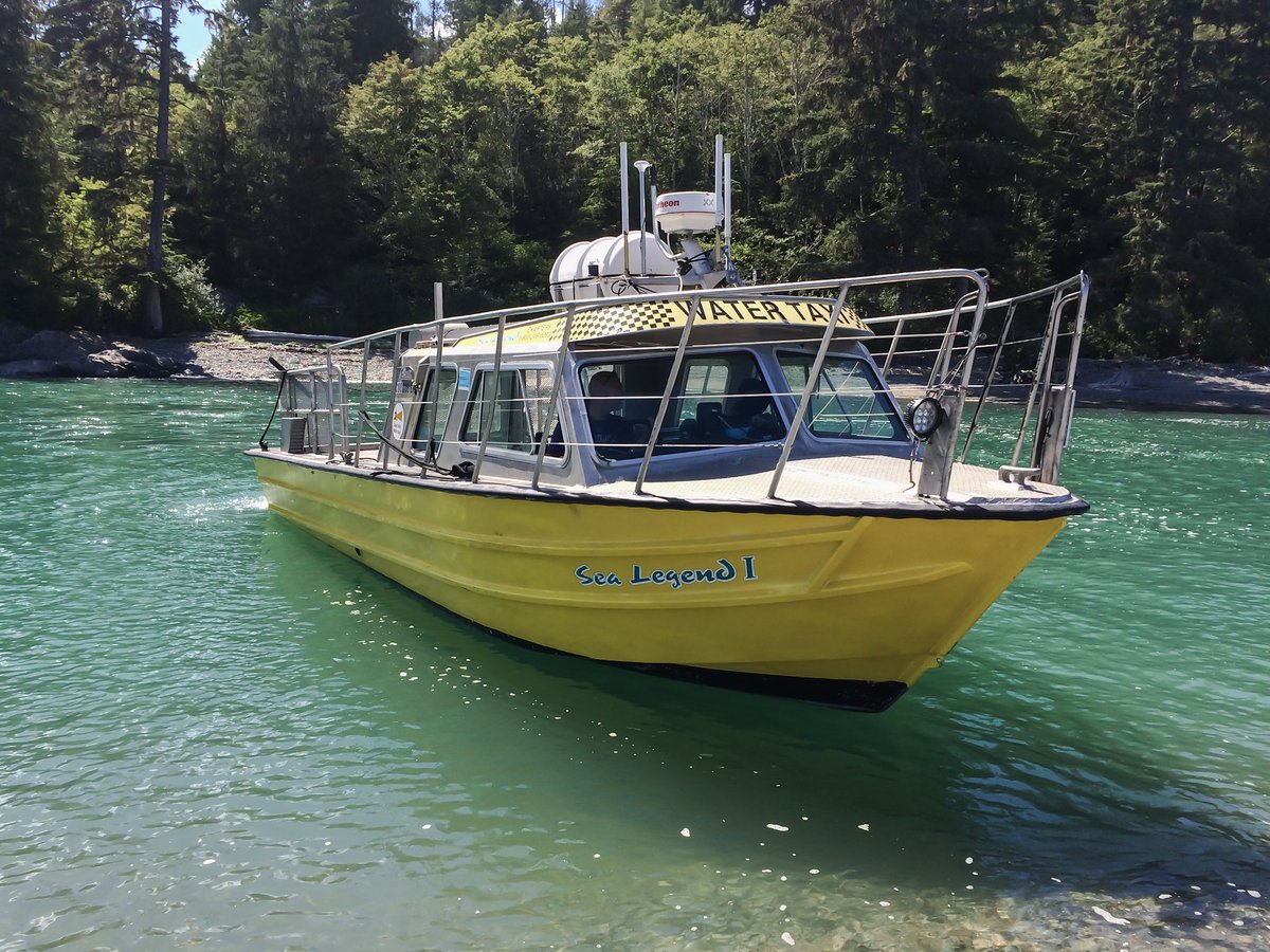 NCTrailShuttle's tweet photo. Covid19 Update:

We know you're excited to explore those trails, however we need to ensure safe travel in this new “normal”, so we are only running essential trips until July 1st at least but we will keep you updated.

(📸: @MBGuiding)

#capescott #northcoasttrail #bcparks https://t.co/L3qnHNcIpn