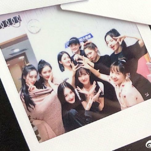 oooooooohhhh's tweet photo. I'm so happy that Lana has new friends on the show. But upset that one of her friends left the show...
#LUMINOUS #LANA #라나 #拉娜 #创造营2020 #ProduceCamp2020 #Chuang2020
#微博TV #LANAmakeitreal
#WeLoveLana #SupportLana #FightingLana #VoteLana #ProduceCamp2020Lana #LanaChuang https://t.co/tMW8BS78fN
