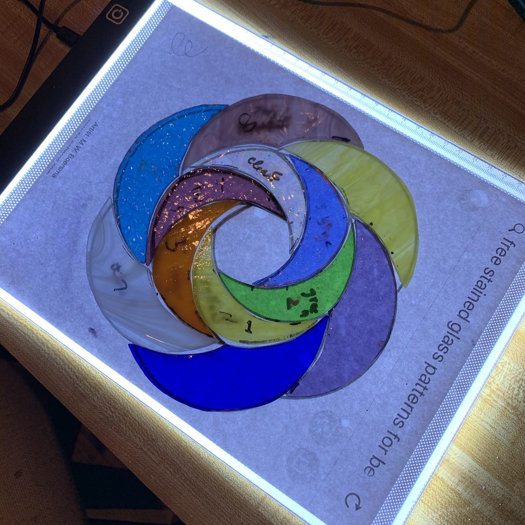 inspireuplift's tweet photo. "I love my new light board. It’s exactly what they claimed it to be and I received it pretty soon after I ordered." - Deborah S.
#inspireuplift #tracingtable #led #artist #tracing #art https://t.co/vxf7nVZYJe