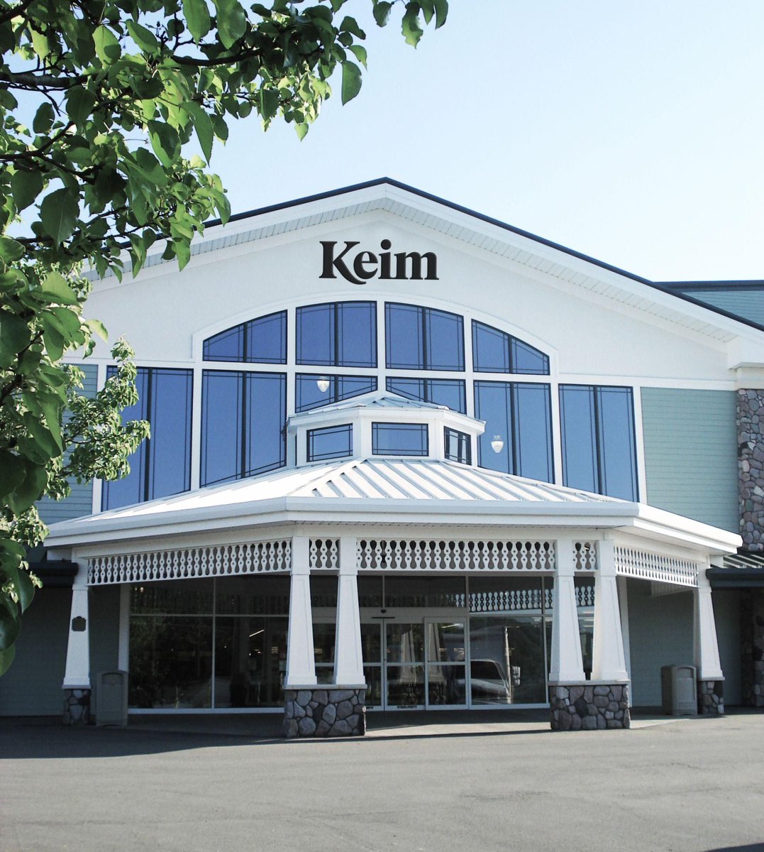 KeimLumber's tweet photo. In other news... we've rebranded! In addition to serving contractors and woodworkers, we want people to know that we serve homeowners, too! Read more in the Bargain Hunter!  https://t.co/4VRKWUVths https://t.co/iZgRud83kq