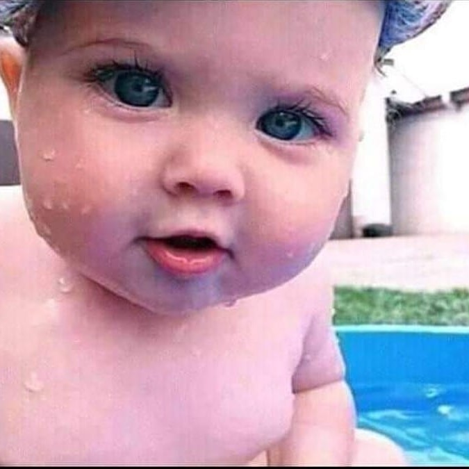 CuddlyKiid's tweet photo. Swimming time... https://t.co/JQ4K9Ei7za