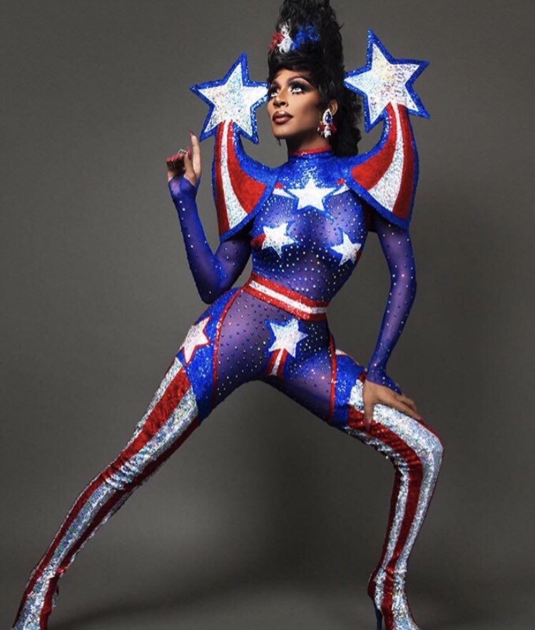 dragcakes's tweet photo. #HappyMemorialDay! Inspired by @jaidaehall’s “Stars And Stripes” runway look from @RuPaulsDragRace Season 12. #TeamJaida #DragRace https://t.co/RnQCfHXPzM
