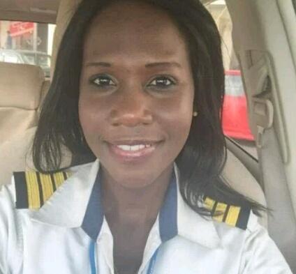 6. Captain Aluel Bol Aluenge - South Sudan’s 1st female pilot rose to the position of captain with major American airline company Delta Air Lines after working with Ethiopian Airlines & Fly Dubai in 2018.  @aluelb