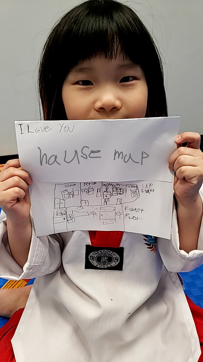 MsKuseler's tweet photo. Creating maps and designing masks for healthcare workers. Having fun with online learning :) #ABLearingAtHome #FMPSDLearningAtHome #FMPSDStudentLearning
@FMPSD @FMPSDEarlyLearn @DrClarkSchool https://t.co/avWa2Q3uIg